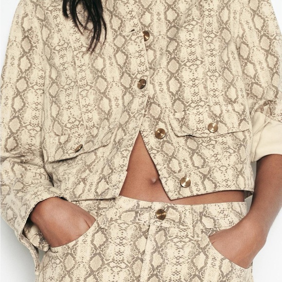 NWT Zara animal print jacket size xs - Picture 2 of 8